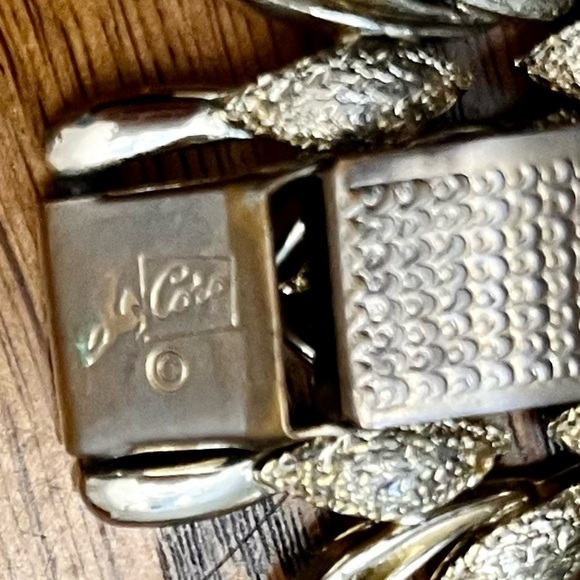 Coro Pegasus VTG Bracelet Silver Gold Sparkle Tone 1950’s Chunky VTG Collectible - Picture 16 of 17